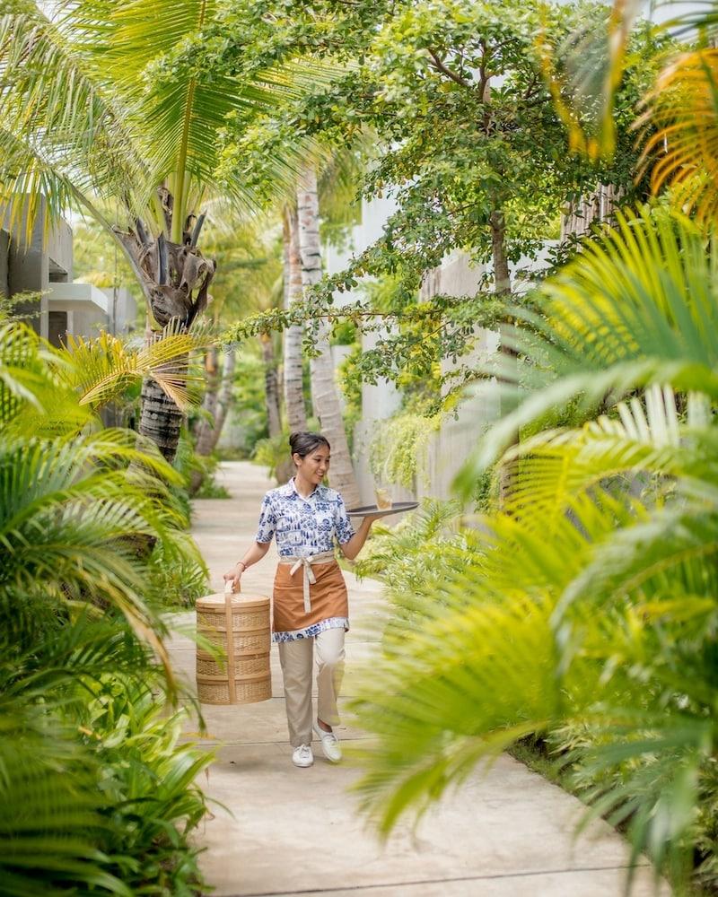 Hotel Cross Bali Breakers Jimbaran Zewnętrze zdjęcie